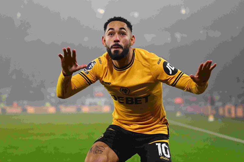 مانشستر يونايتد يتهيأ لاستقبال كونيا لإجراء الفحص الطبي، وفقًا لتقارير سكاي سبورتس