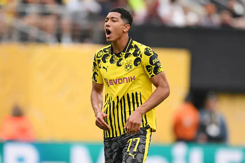 مانشستر يونايتد يلجأ لورقة طارئة في يناير